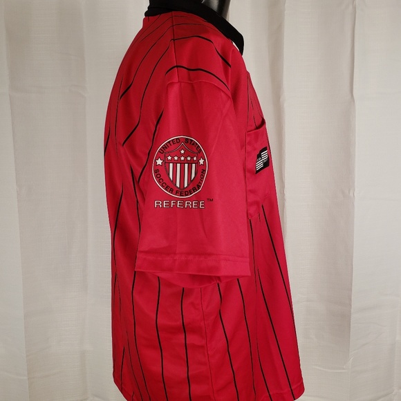 Official Sports Red and Black Referee Shirt - Picture 3 of 4